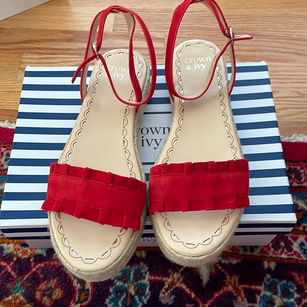 Crown & Ivy NWT Red Ankle Espadrilles Sz 9